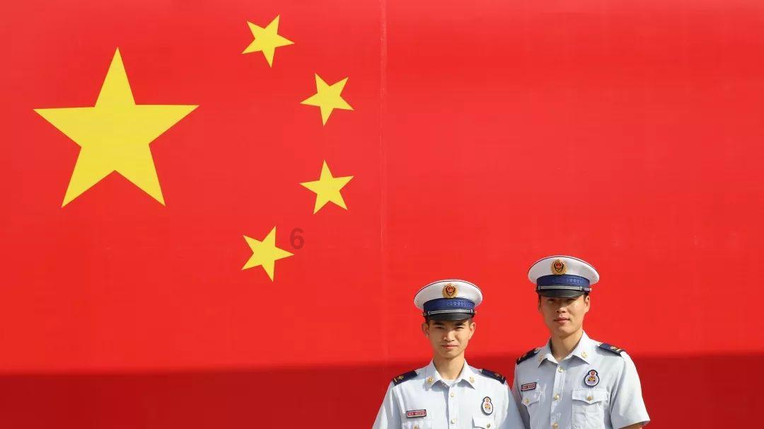 警翼执法仪如何使用